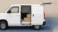 vinfast-ec-van-250516-g98-765x430