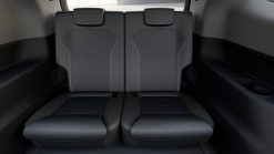 vinfast-limo-green-250318-nt32-765x430